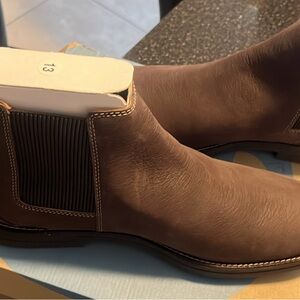 Clarks Brown Suede Chukka Boots Ankle-High